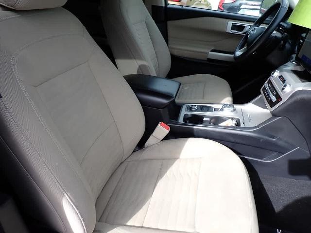 2021 Ford Explorer Vehicle Photo in ZELIENOPLE, PA 16063-2910