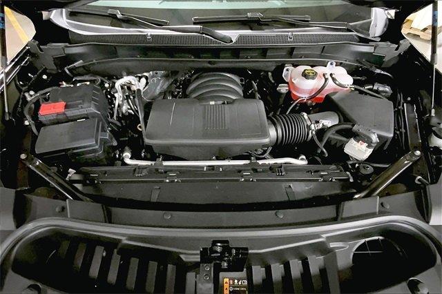 2025 Chevrolet Tahoe Vehicle Photo in KANSAS CITY, MO 64114-4502