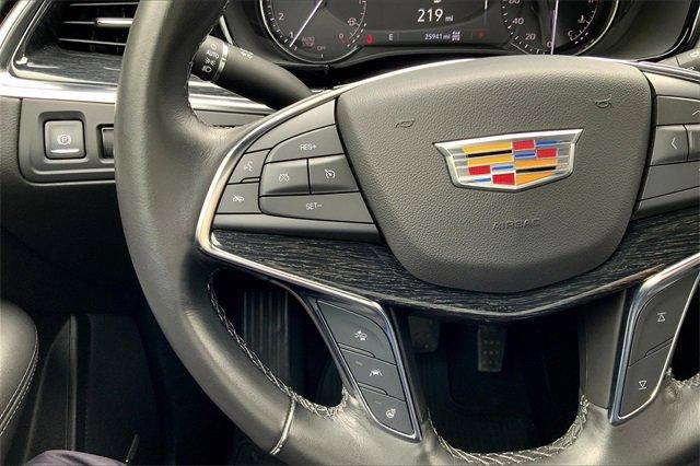 2022 Cadillac XT5 Vehicle Photo in KANSAS CITY, MO 64114-4545