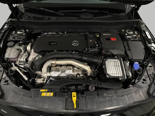 2025 Mercedes-Benz GLB Vehicle Photo in Appleton, WI 54913