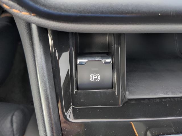 2025 Subaru Outback Vehicle Photo in Green Bay, WI 54304
