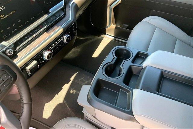 2024 GMC Sierra 1500 Vehicle Photo in INDEPENDENCE, MO 64055-1377