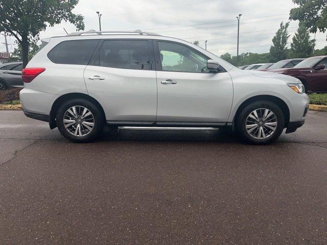 2018 Nissan Pathfinder Vehicle Photo in Willow Grove, PA 19090