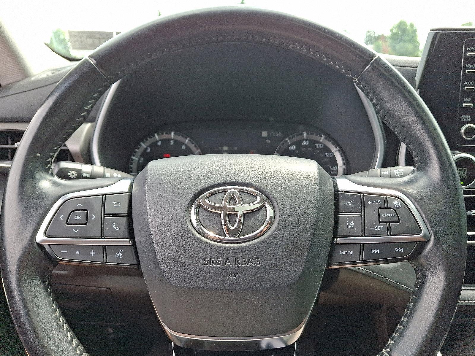 2021 Toyota Highlander Vehicle Photo in Trevose, PA 19053