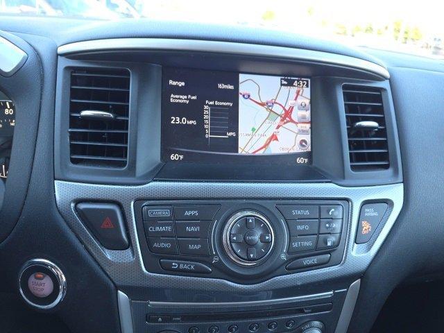 2018 Nissan Pathfinder Vehicle Photo in Harrisburg, PA 17111-1033