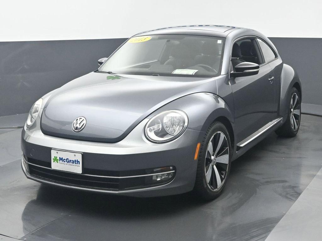 2013 Volkswagen Beetle Coupe Vehicle Photo in Marion, IA 52302
