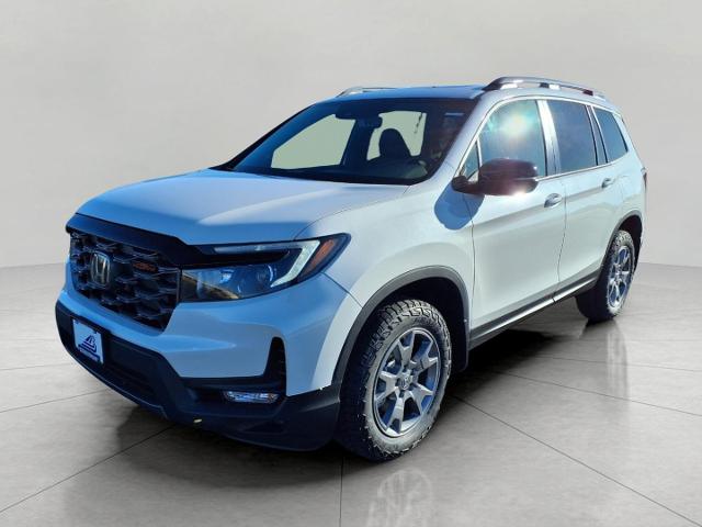 2025 Honda Passport Vehicle Photo in Oshkosh, WI 54904