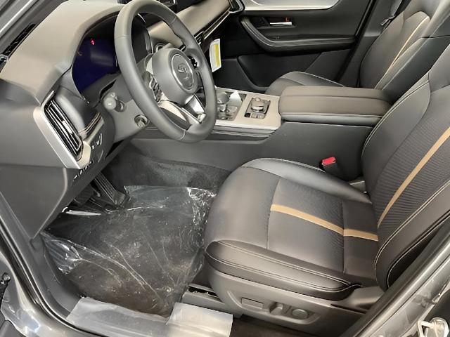 2025 Mazda CX-90 Vehicle Photo in Green Bay, WI 54304