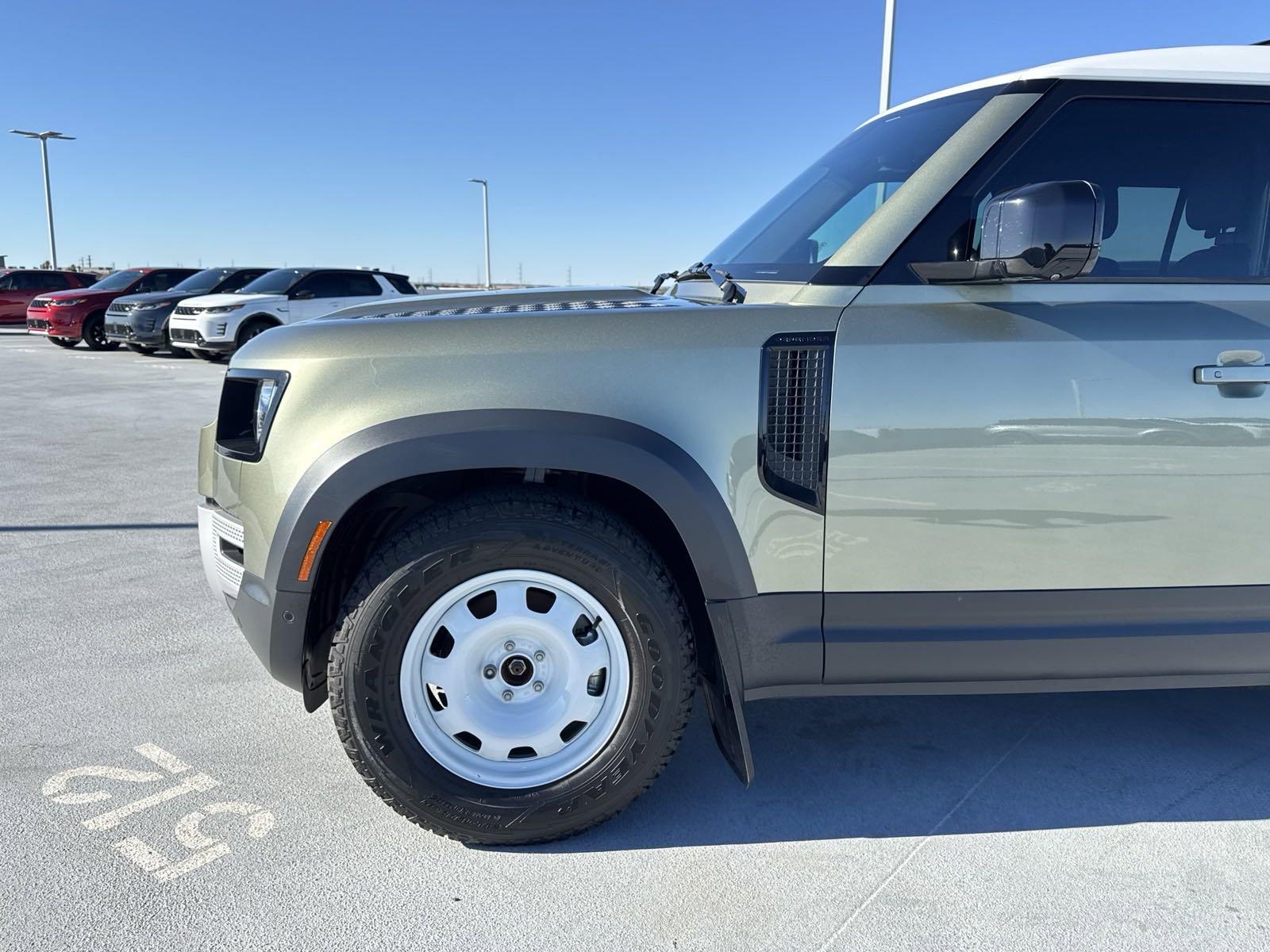 2023 Defender Vehicle Photo in AUSTIN, TX 78717