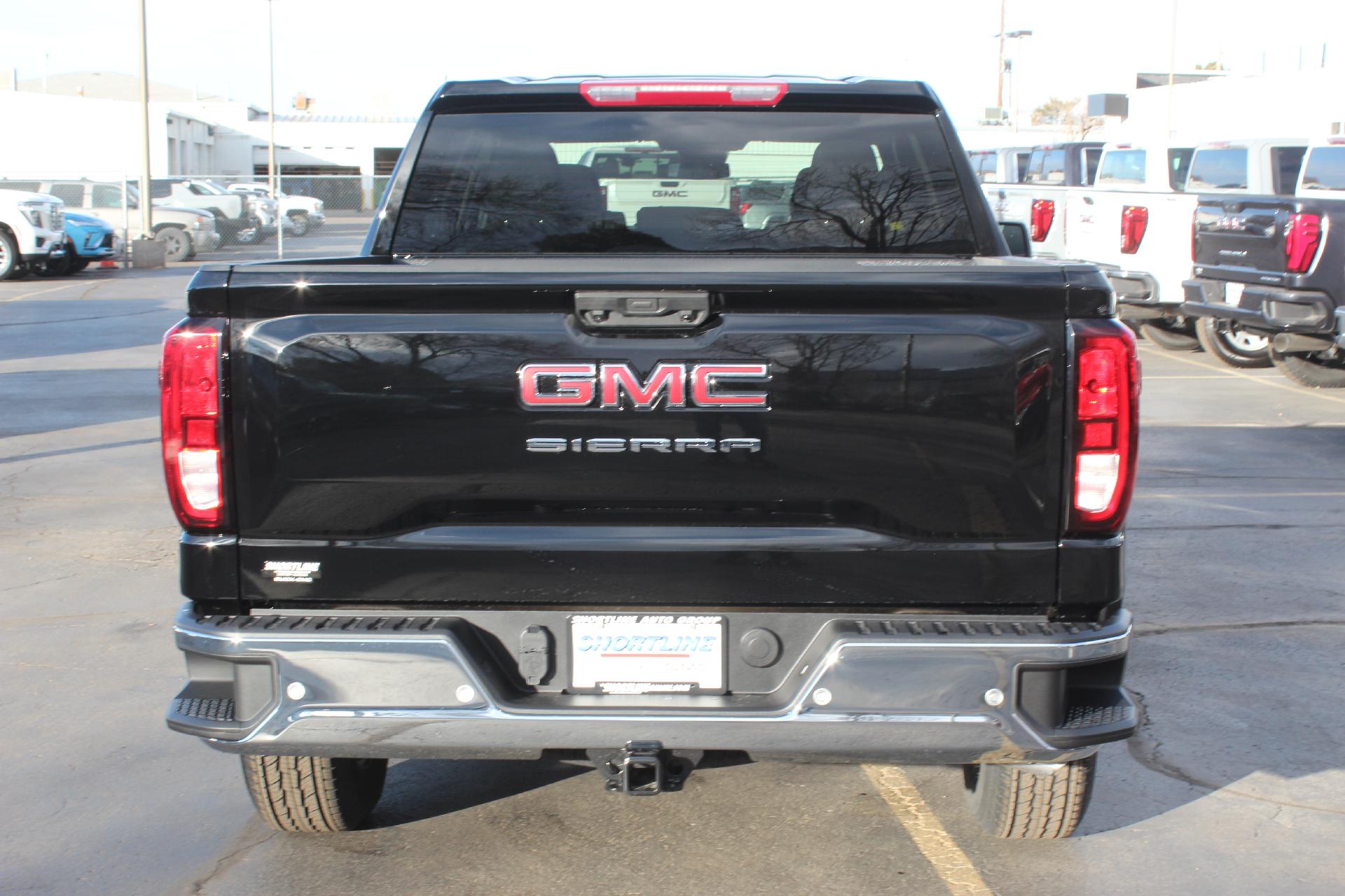 2025 GMC Sierra 1500 Vehicle Photo in AURORA, CO 80012-4011