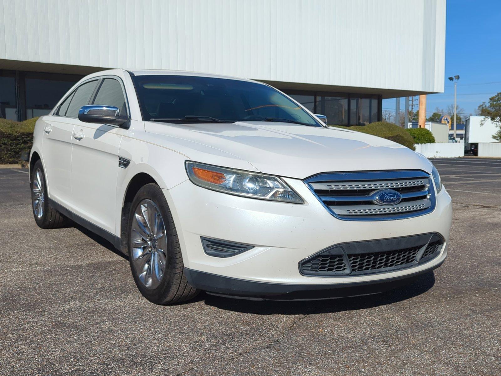 2011 Ford Taurus Vehicle Photo in Memphis, TN 38115