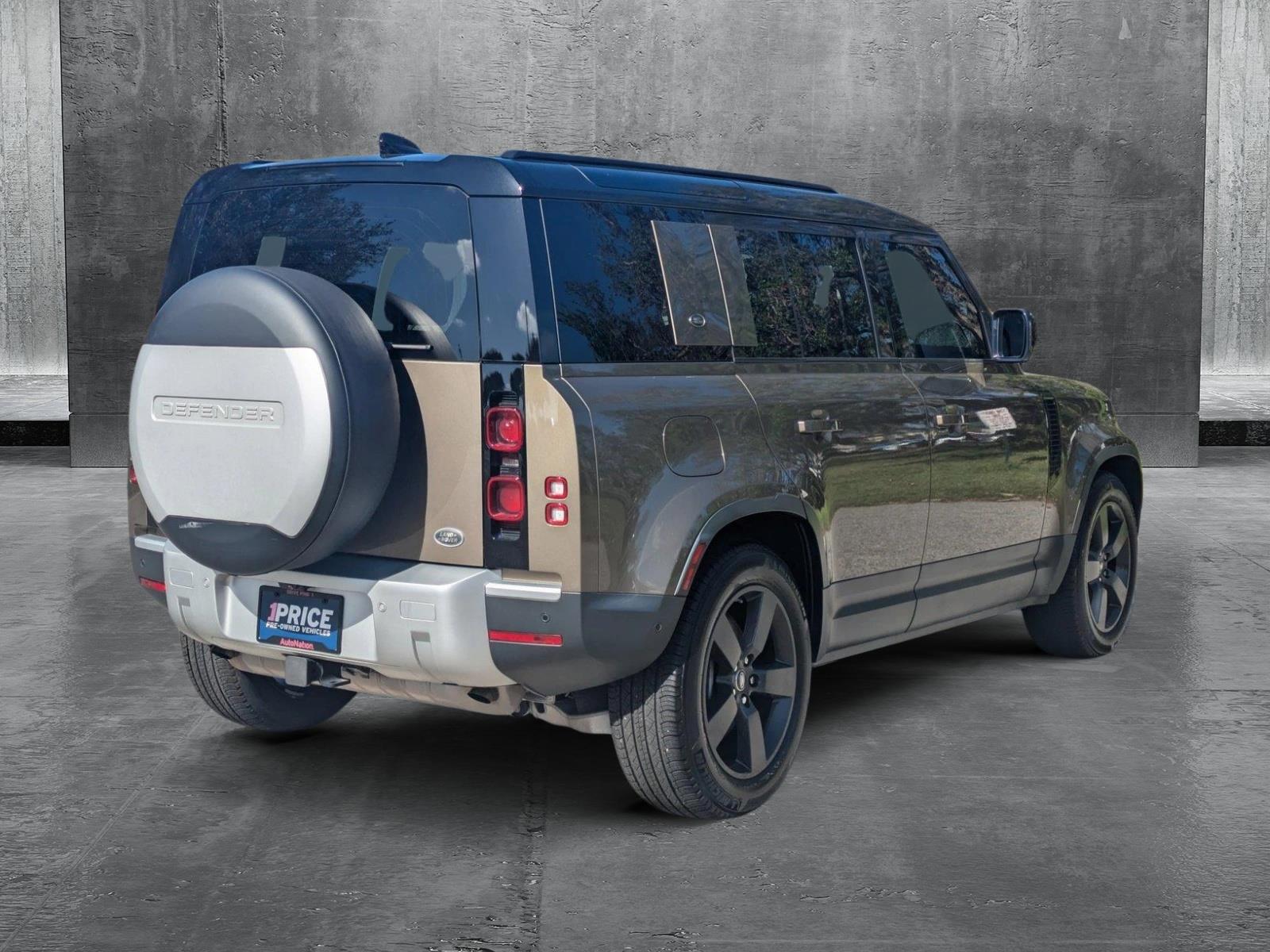 2020 Land Rover Defender Vehicle Photo in Sarasota, FL 34231