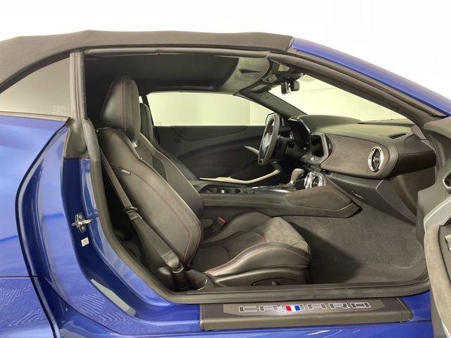 2022 Chevrolet Camaro Vehicle Photo in PHOENIX, AZ 85014-3381