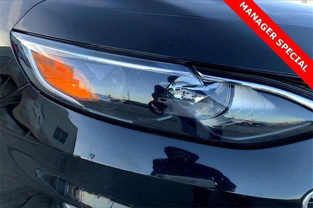 2022 Chevrolet Malibu Vehicle Photo in TOPEKA, KS 66609-0000