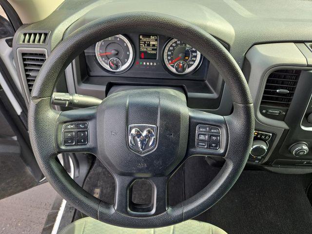 2019 Ram 1500 Classic Vehicle Photo in WATERTOWN, CT 06795-3318