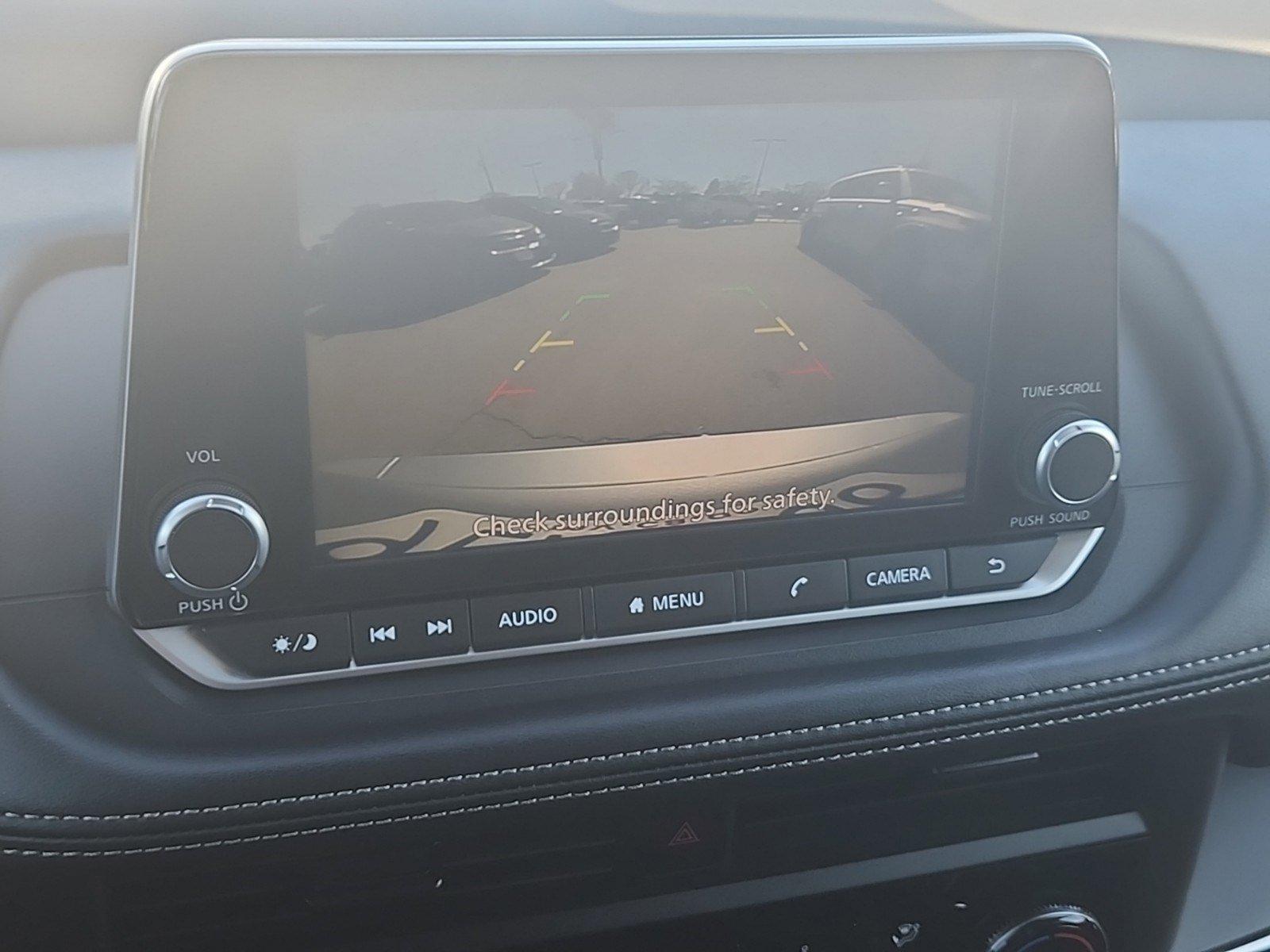 2024 Nissan Rogue Vehicle Photo in Albuquerque, NM 87110