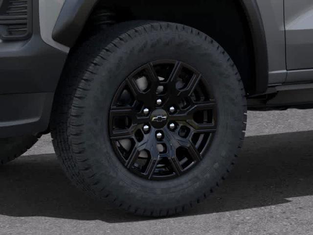 2025 Chevrolet Colorado Vehicle Photo in MOON TOWNSHIP, PA 15108-2571