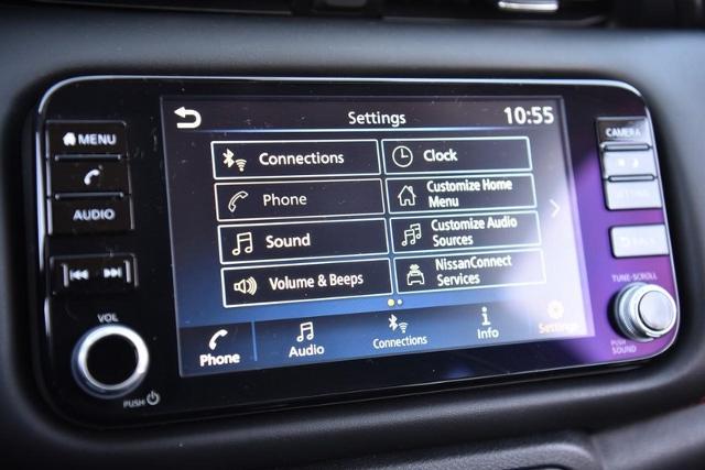 2024 Nissan Kicks Vehicle Photo in Ballwin, MO 63011