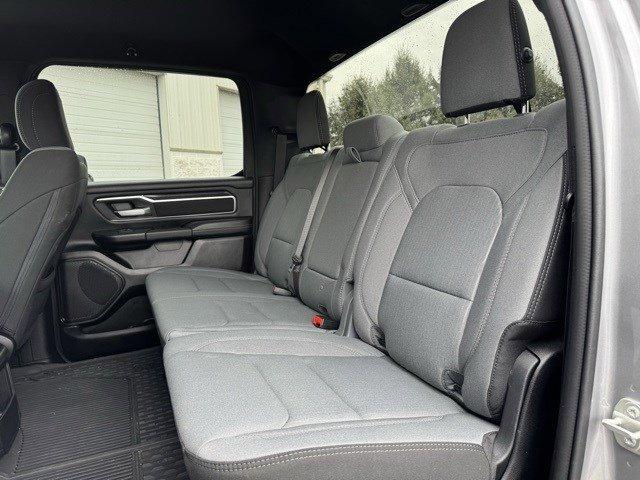 2024 Ram 1500 Vehicle Photo in Mechanicsburg, PA 17050-1707