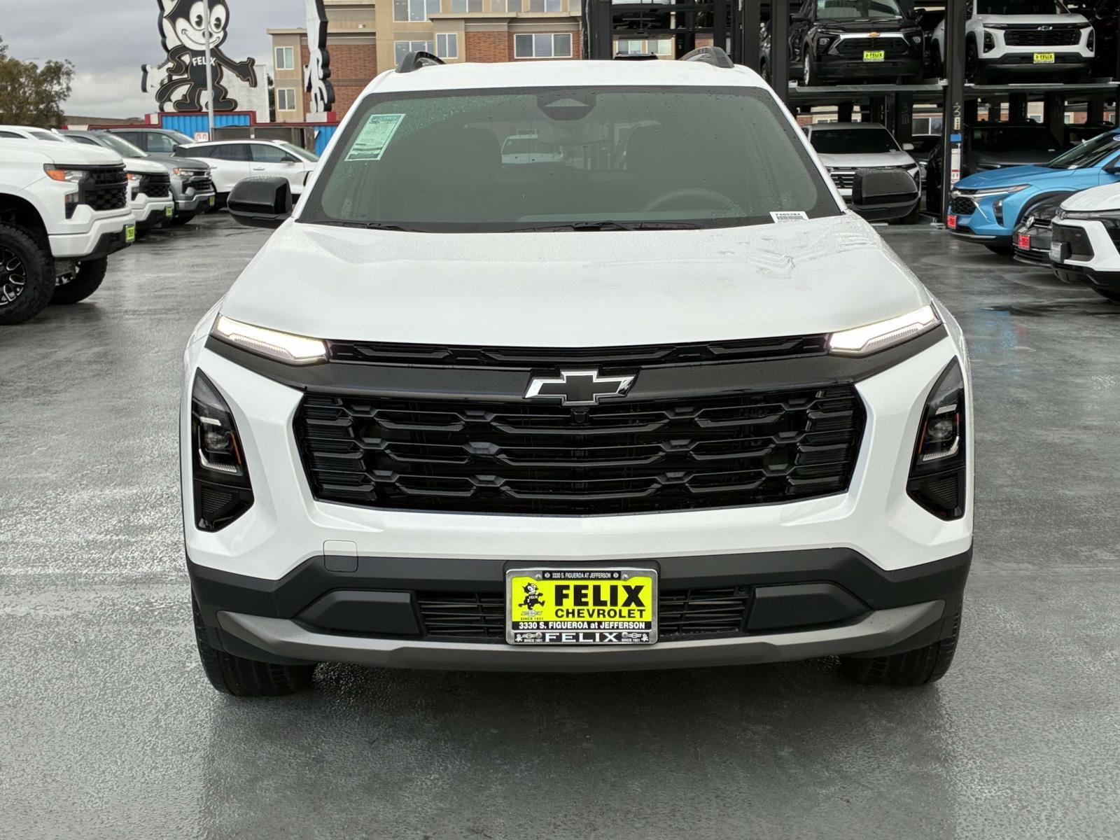 2025 Chevrolet Equinox Vehicle Photo in LOS ANGELES, CA 90007-3794