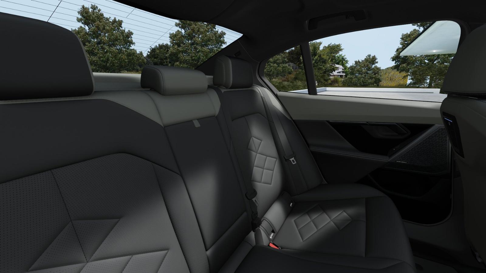 2025 BMW i5 Vehicle Photo in GRAPEVINE, TX 76051
