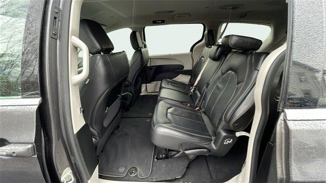 2018 Chrysler Pacifica Vehicle Photo in THOMPSONTOWN, PA 17094-9014