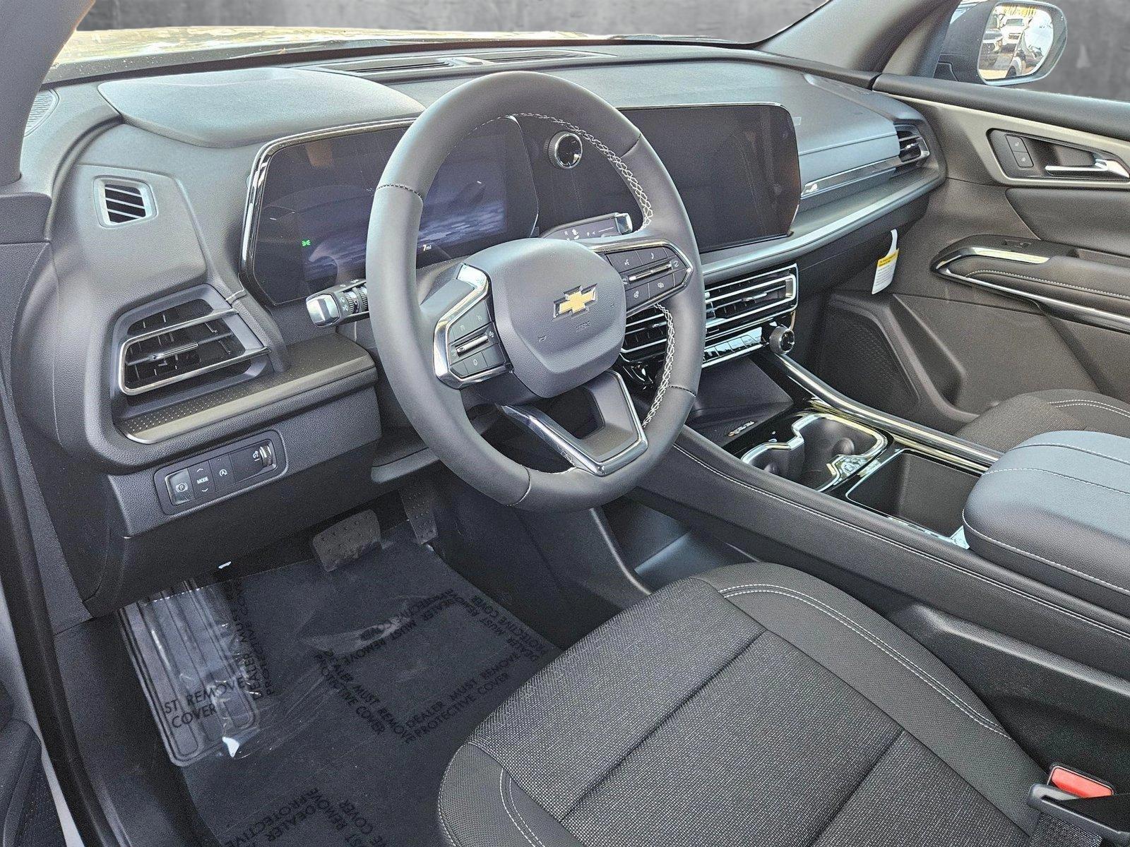 2025 Chevrolet Traverse Vehicle Photo in GREENACRES, FL 33463-3207