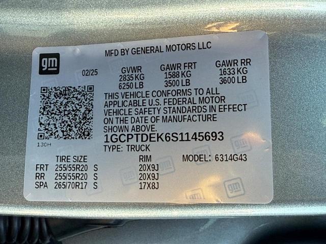 2025 Chevrolet Colorado Vehicle Photo in COLUMBIA, MO 65203-3903