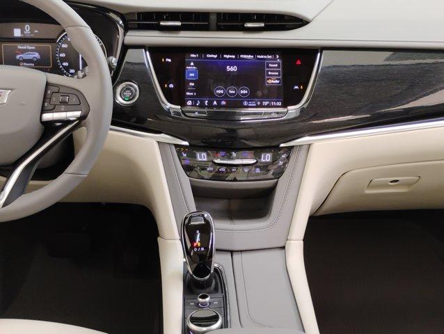 2024 Cadillac XT6 Vehicle Photo in PINEVILLE, NC 28134-8495