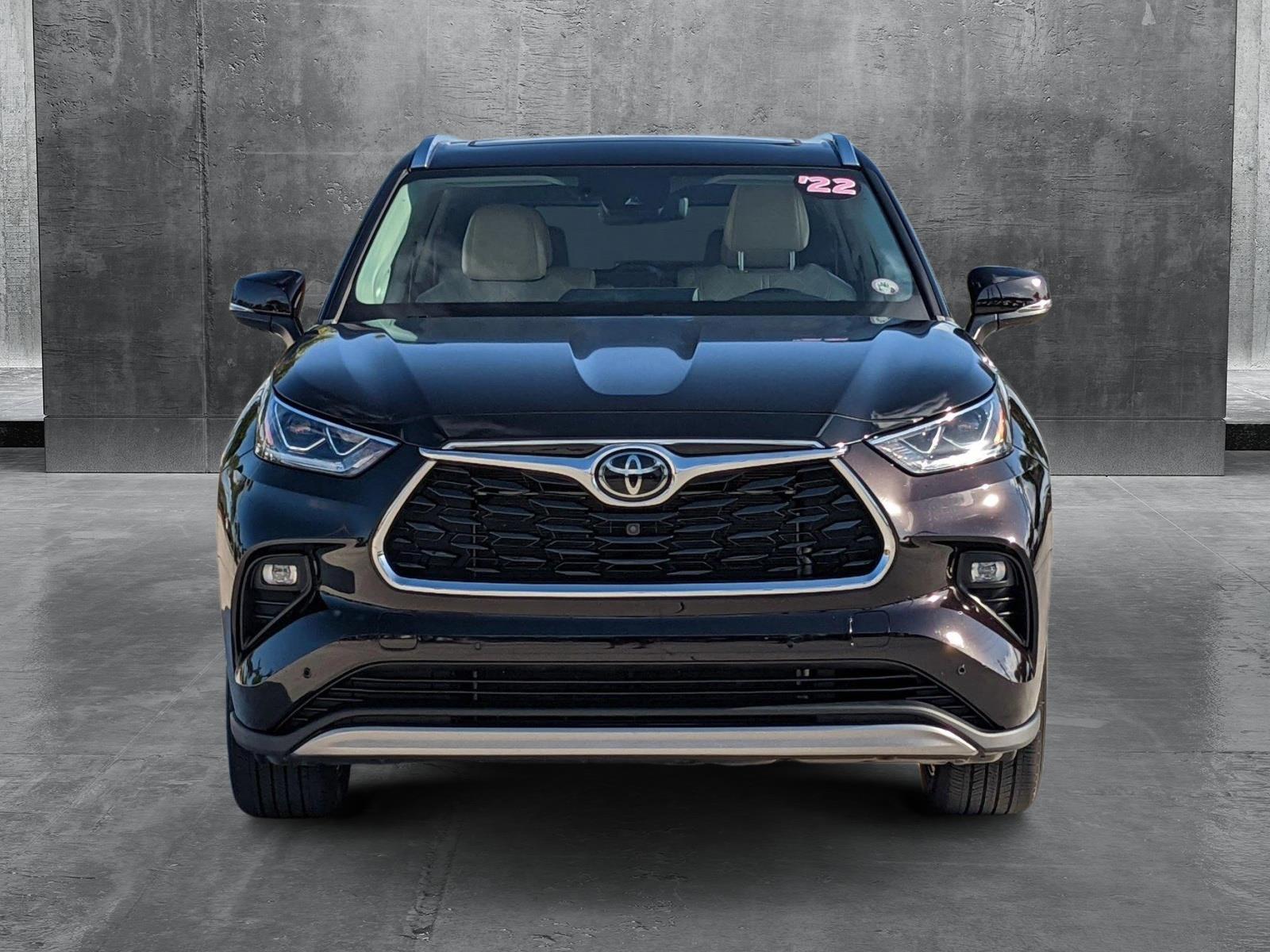 2022 Toyota Highlander Vehicle Photo in Davie, FL 33331