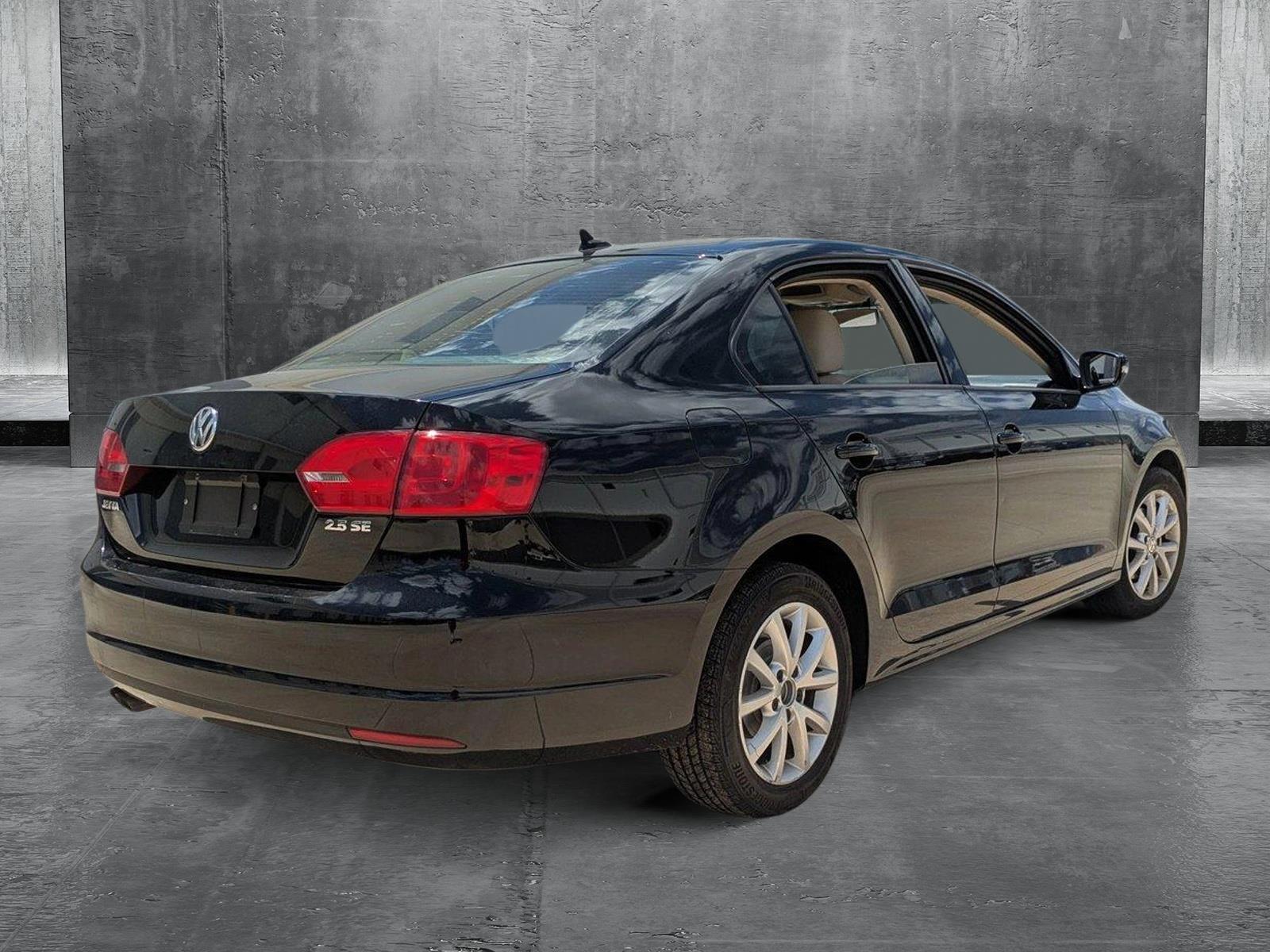 2012 Volkswagen Jetta Sedan Vehicle Photo in Winter Park, FL 32792