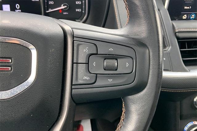 2021 GMC Yukon Vehicle Photo in Lees Summit, MO 64086
