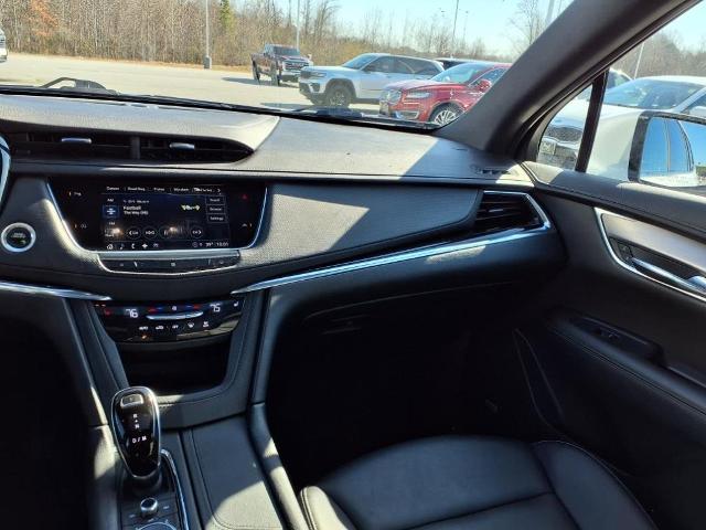 2021 Cadillac XT6 Vehicle Photo in EMPORIA, VA 23847-1235