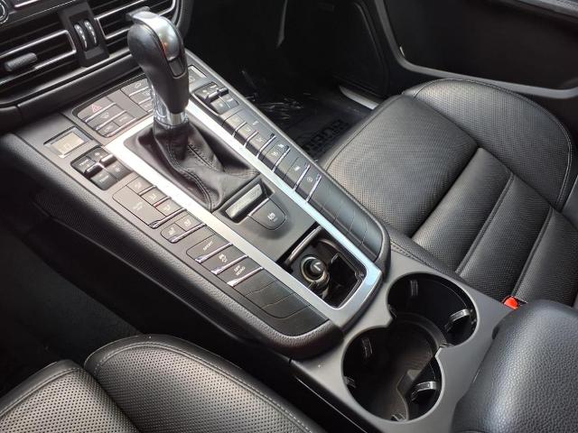 2020 Porsche Macan Vehicle Photo in TAMPA, FL 33612-3404