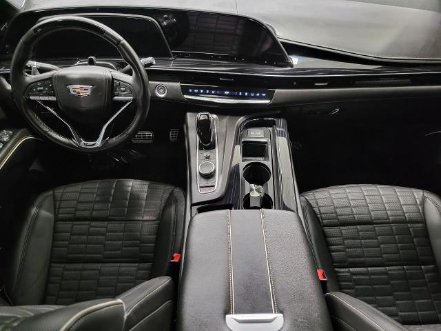 2024 Cadillac Escalade Vehicle Photo in NEENAH, WI 54956-2243