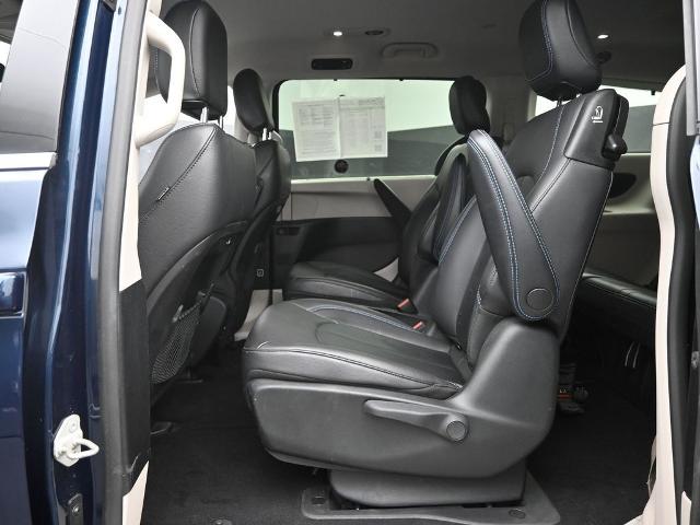 2021 Chrysler Pacifica Vehicle Photo in Cedar Rapids, IA 52402