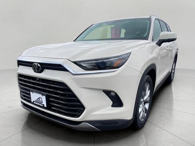 2024 Toyota Grand Highlander Vehicle Photo in APPLETON, WI 54914-8833
