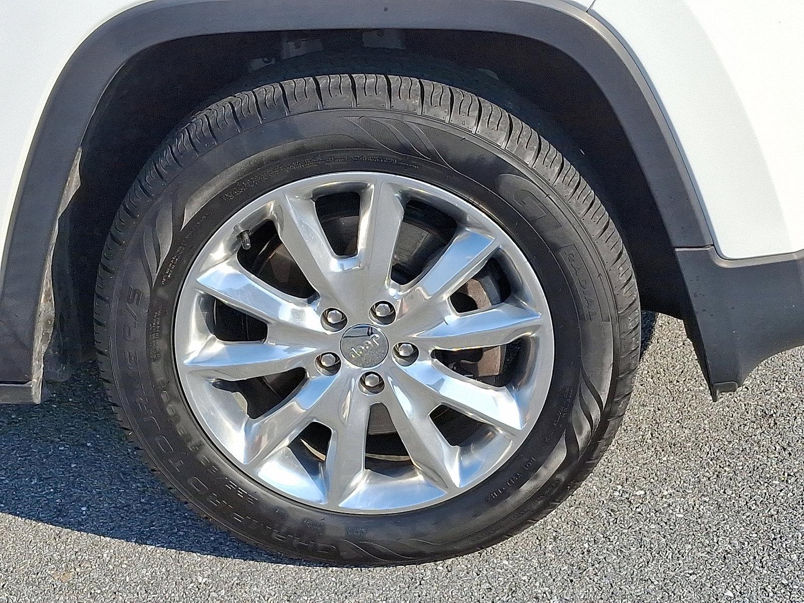 2016 Jeep Cherokee Vehicle Photo in Harrisburg, PA 17111