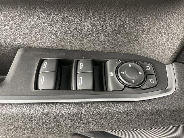 2025 GMC Sierra 1500 Vehicle Photo in GILBERT, AZ 85297-0402
