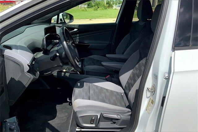 2022 Volkswagen ID.4 Vehicle Photo in TOPEKA, KS 66609-0000