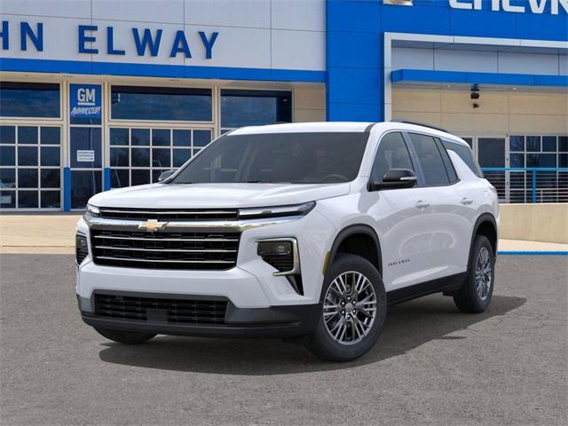 2025 Chevrolet Traverse Vehicle Photo in ENGLEWOOD, CO 80113-6708