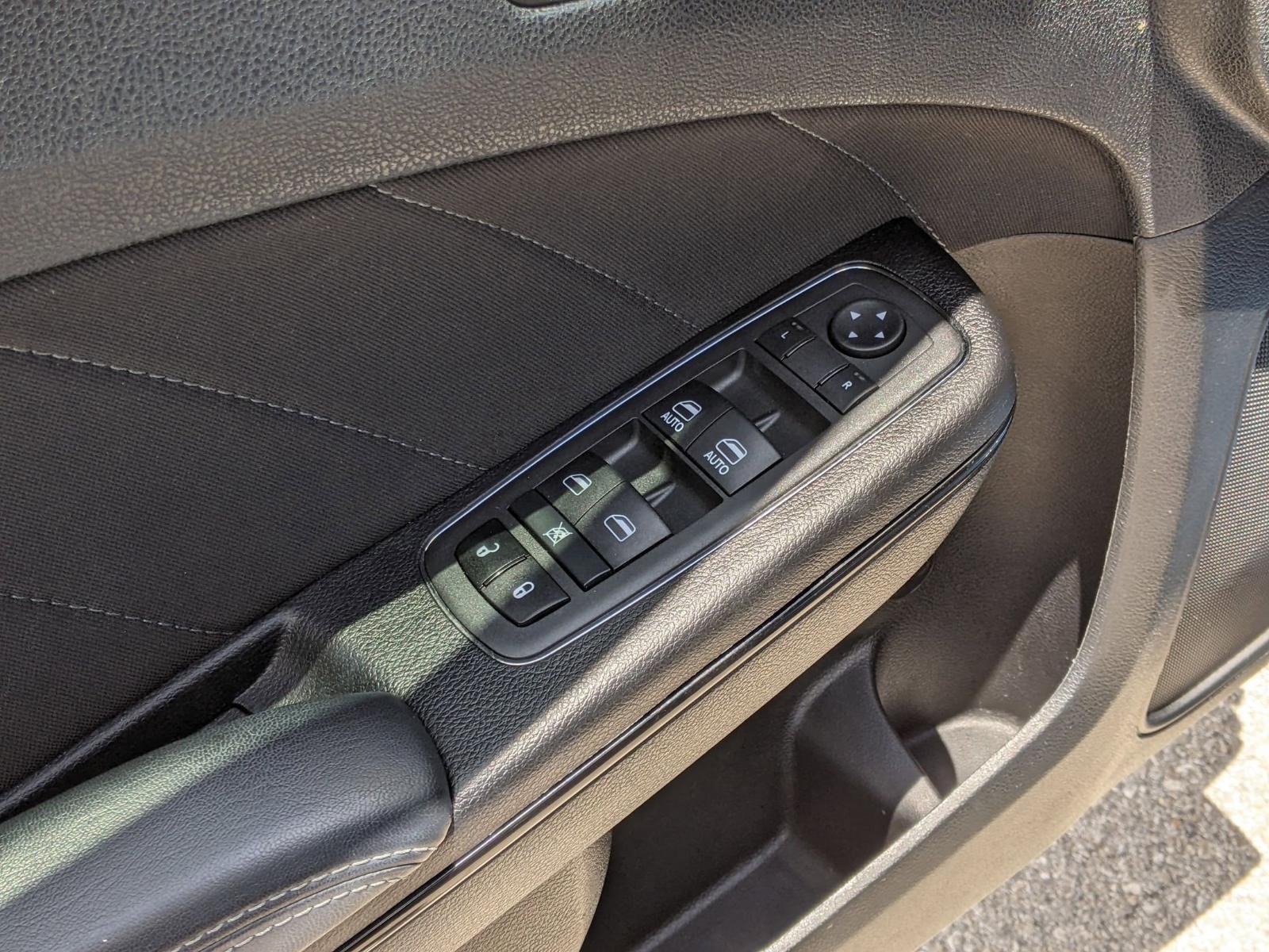 2022 Dodge Charger Vehicle Photo in Seguin, TX 78155