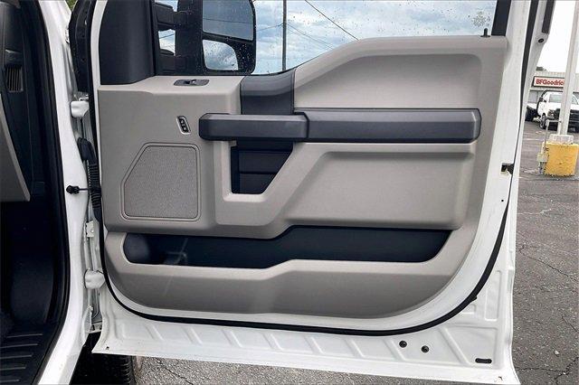2017 Ford Super Duty F-250 SRW Vehicle Photo in INDEPENDENCE, MO 64055-1314