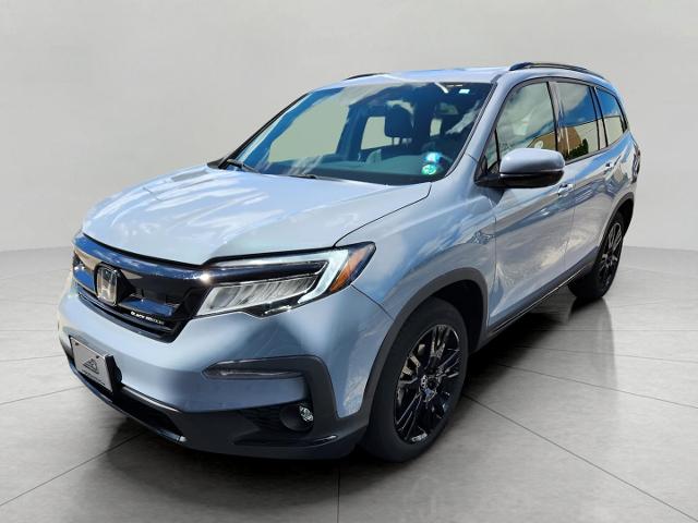 2022 Honda Pilot Vehicle Photo in Appleton, WI 54913