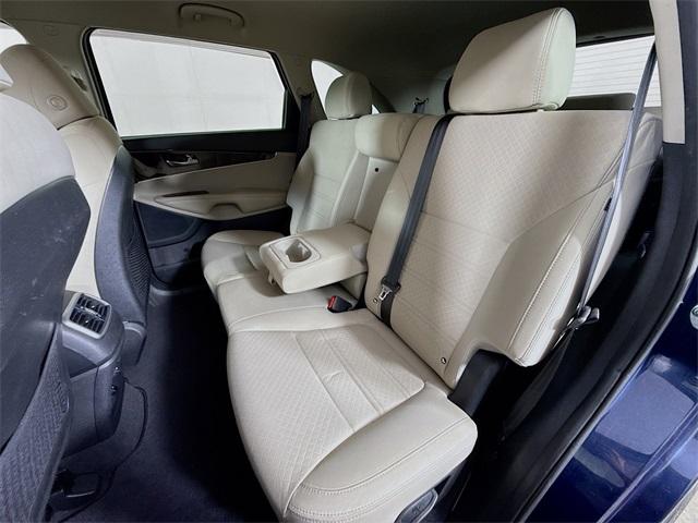 2017 Kia Sorento Vehicle Photo in Everett, WA 98204