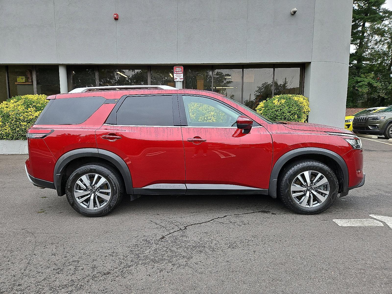 2023 Nissan Pathfinder Vehicle Photo in Jenkintown, PA 19046