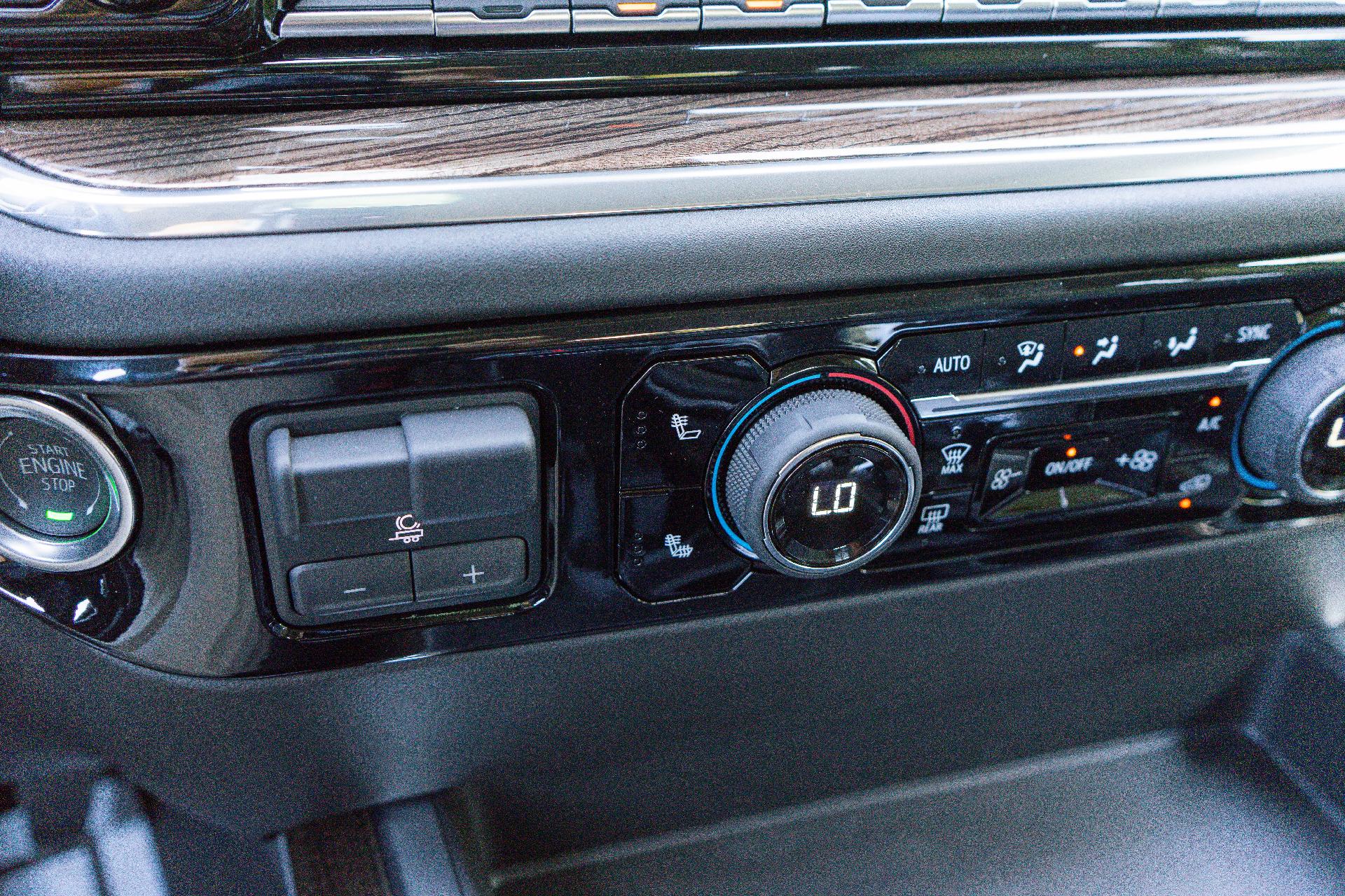 2025 Chevrolet Silverado 1500 Vehicle Photo in SMYRNA, DE 19977-2874