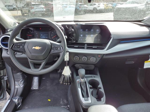 2025 Chevrolet Trax Vehicle Photo in INDIANA, PA 15701-1897