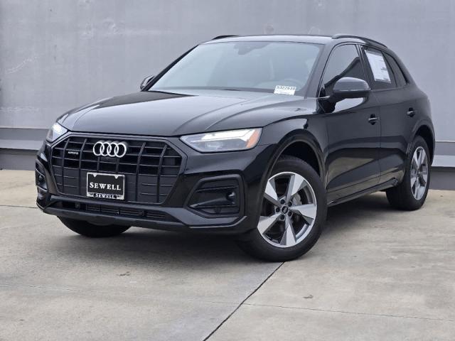 2025 Audi Q5 Vehicle Photo in SUGAR LAND, TX 77478