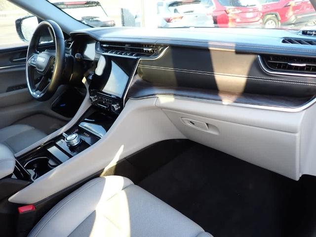 2021 Jeep Grand Cherokee L Vehicle Photo in ZELIENOPLE, PA 16063-2910